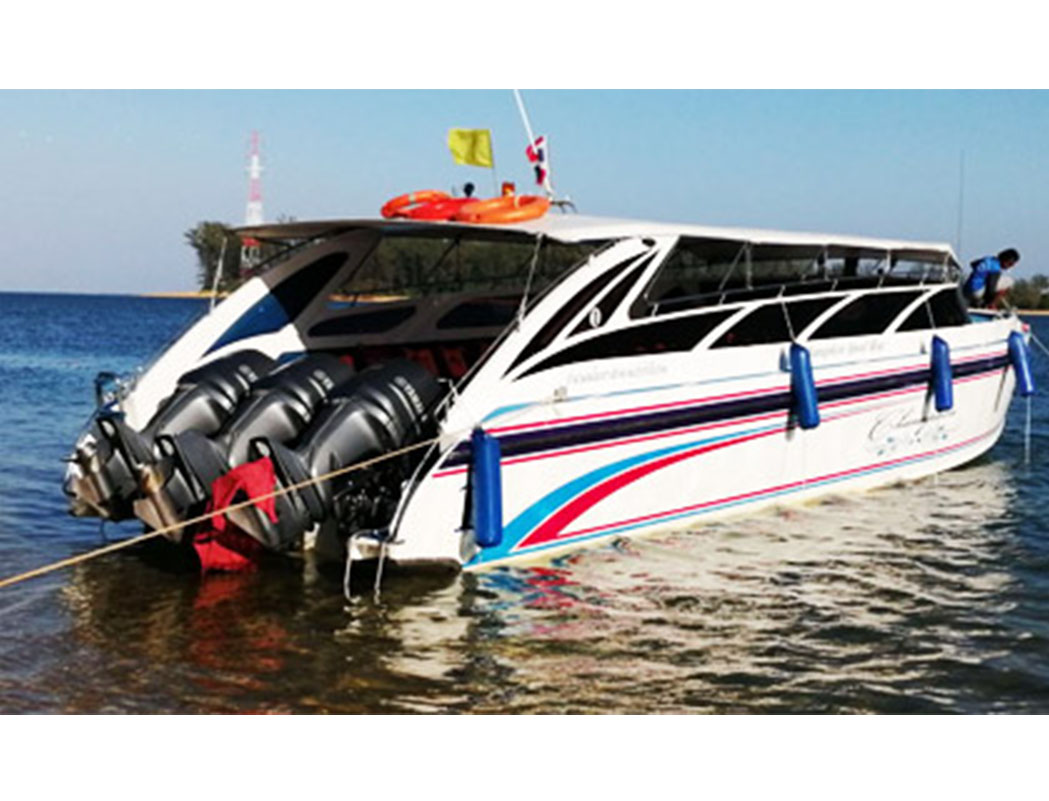 ตรวจน้ำมันเรือ Speed Boat จ.ภูเก็ต